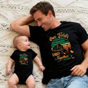 Custom Our First Father's Day 2026 Matching Black T-Shirt & Bodysuit Set - Retro Sunset Bear Hug Design, Personalized Daddy & Baby Outfit